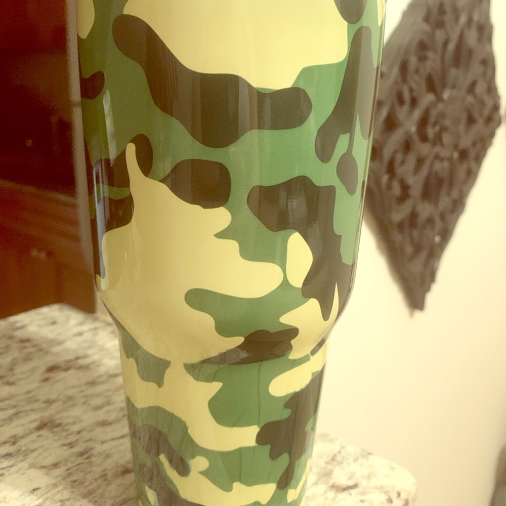 Double Wall Stainless Steel 30 oz Tumbler